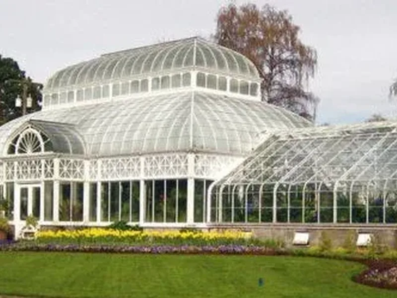 Volunteer Park Conservatory